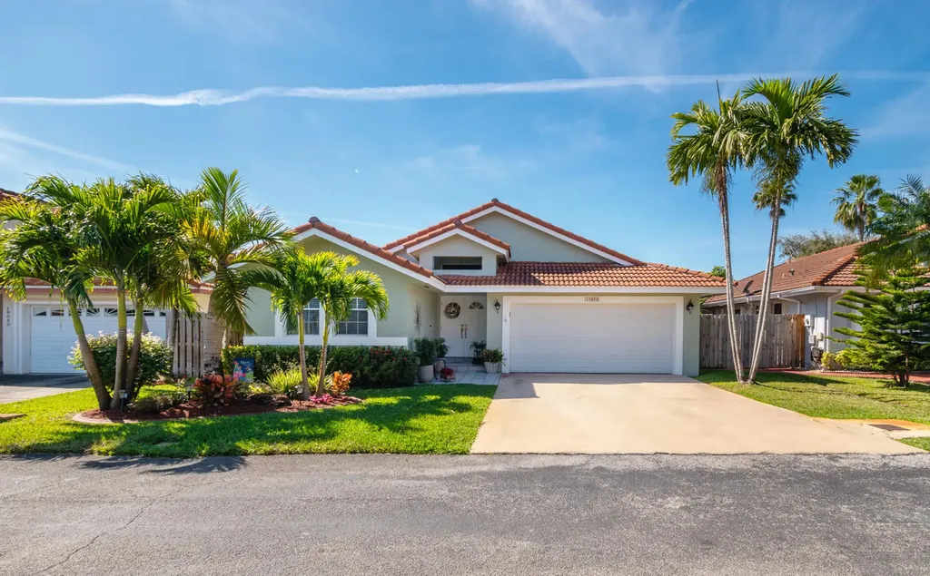 19050 NW 85th Court Hialeah FL 33015
