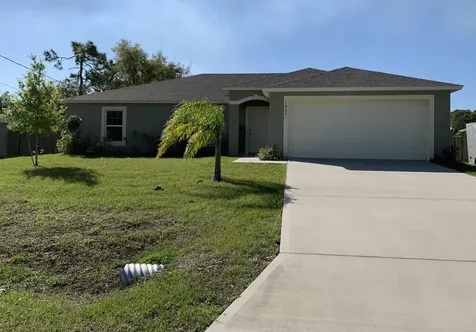 1826 Delaware Street NW Palm Bay FL 32907