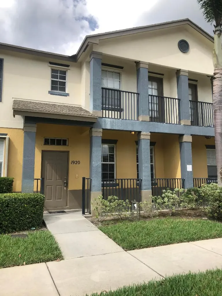 1920 SE High Springs Drive Port St Lucie FL 34952