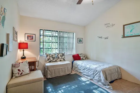 22560 Vistawood Way Boca Raton FL 33428