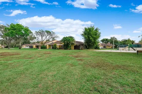22560 Vistawood Way Boca Raton FL 33428