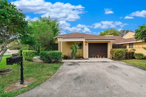 22560 Vistawood Way Boca Raton FL 33428