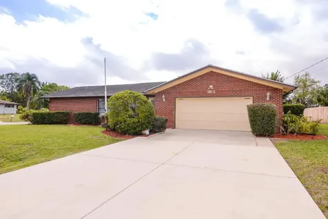 302 SW Violet Avenue Port St Lucie FL 34983