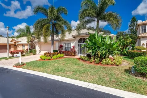 2767 Pointe Circle Greenacres FL 33413