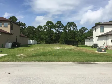 161 SE Via Visconti Port St Lucie FL 34952