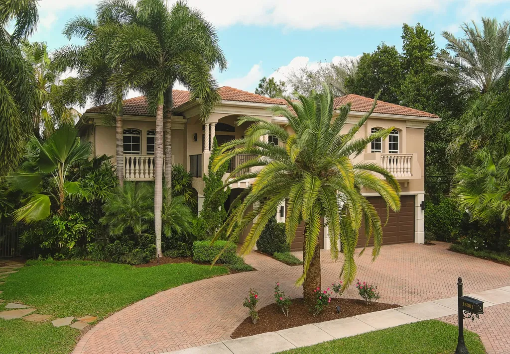 16301 Andalucia Lane Delray Beach FL 33446