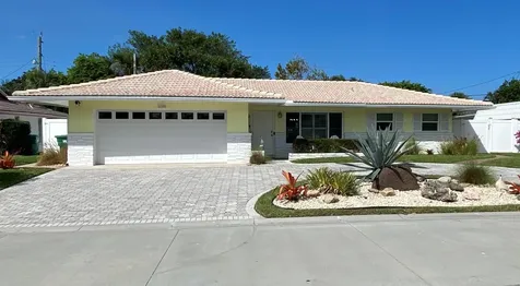1140 Singer Drive Riviera Beach FL 33404