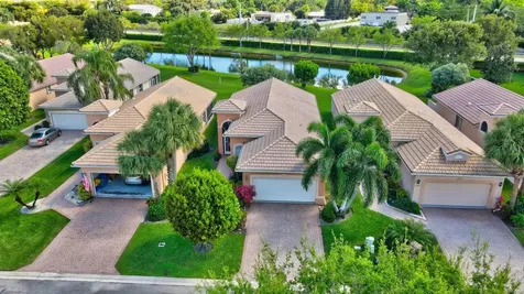 6638 Via Roma Delray Beach FL 33446
