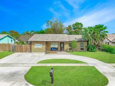 19322 Delaware Court Boca Raton FL 33434