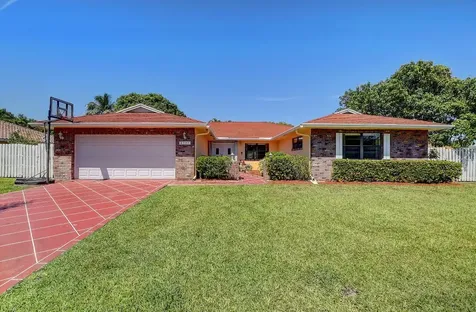 4327 Juniper Terrace Boynton Beach FL 33436