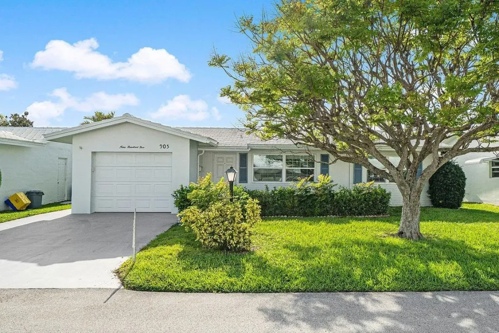 905 SW 17th Street Boynton Beach FL 33426