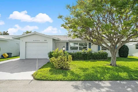 905 SW 17th Street Boynton Beach FL 33426