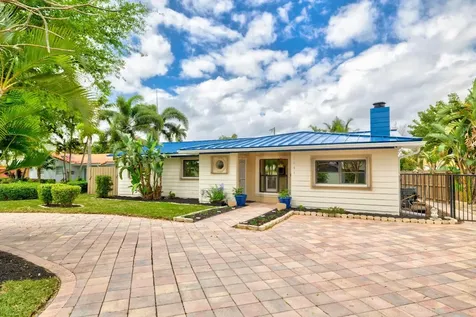 2841 NE 21st Terrace Lighthouse Point FL 33064