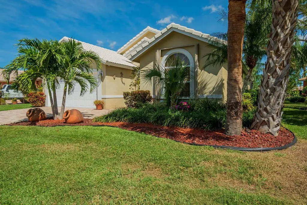 144 Cove Road Greenacres FL 33413