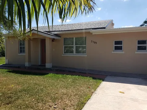 2705 10th Avenue N Lake Worth FL 33461