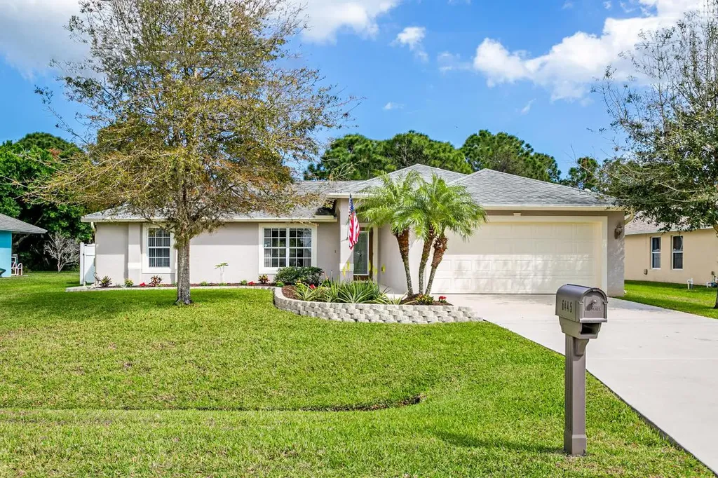 6445 NW Fagan Street Port St Lucie FL 34986