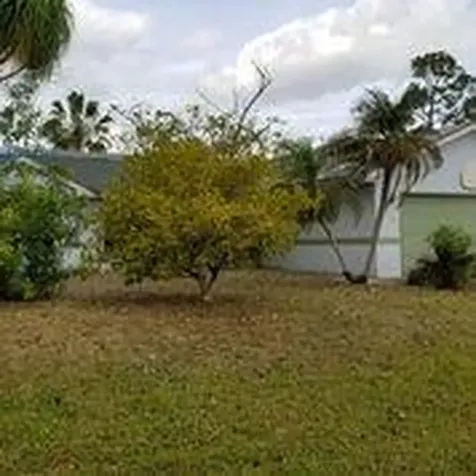 1213 SW Bargello Avenue Port St Lucie FL 34953