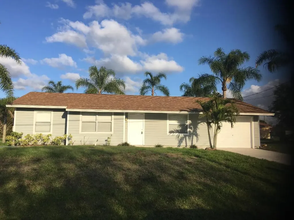 3873 SW Daisy Street Port St Lucie FL 34953