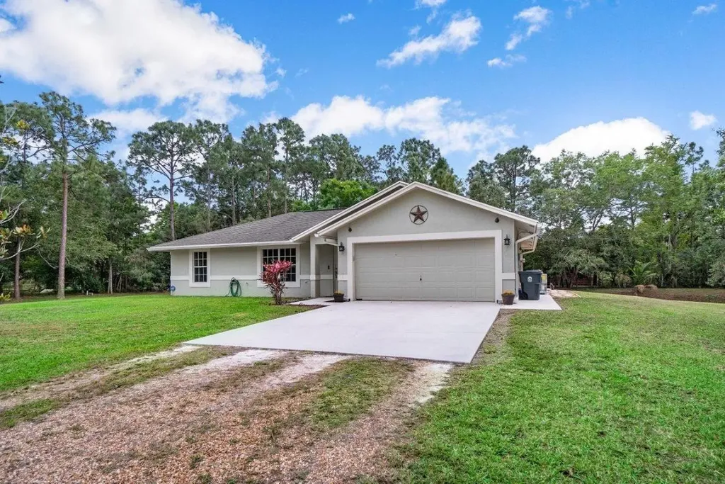 18428 49th Street N Loxahatchee FL 33470