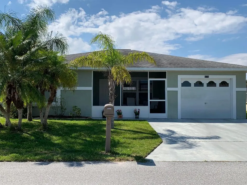 6649 Nuevo Lagos Fort Pierce FL 34951