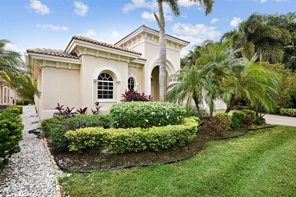 8108 Laurel Ridge Court Delray Beach FL 33446