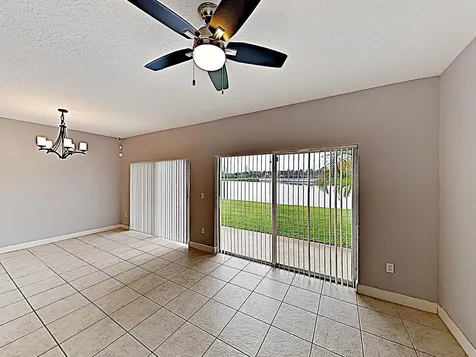 4366 Emerald Vista Lake Worth FL 33461