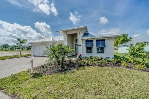 4736 Arabella Circle Vero Beach FL 32967