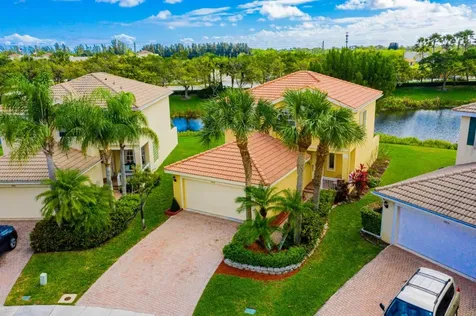 5002 Polaris Cove Greenacres FL 33463