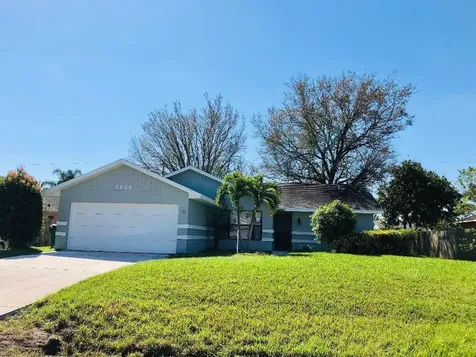 1254 SW Aragon Avenue Port St Lucie FL 34953