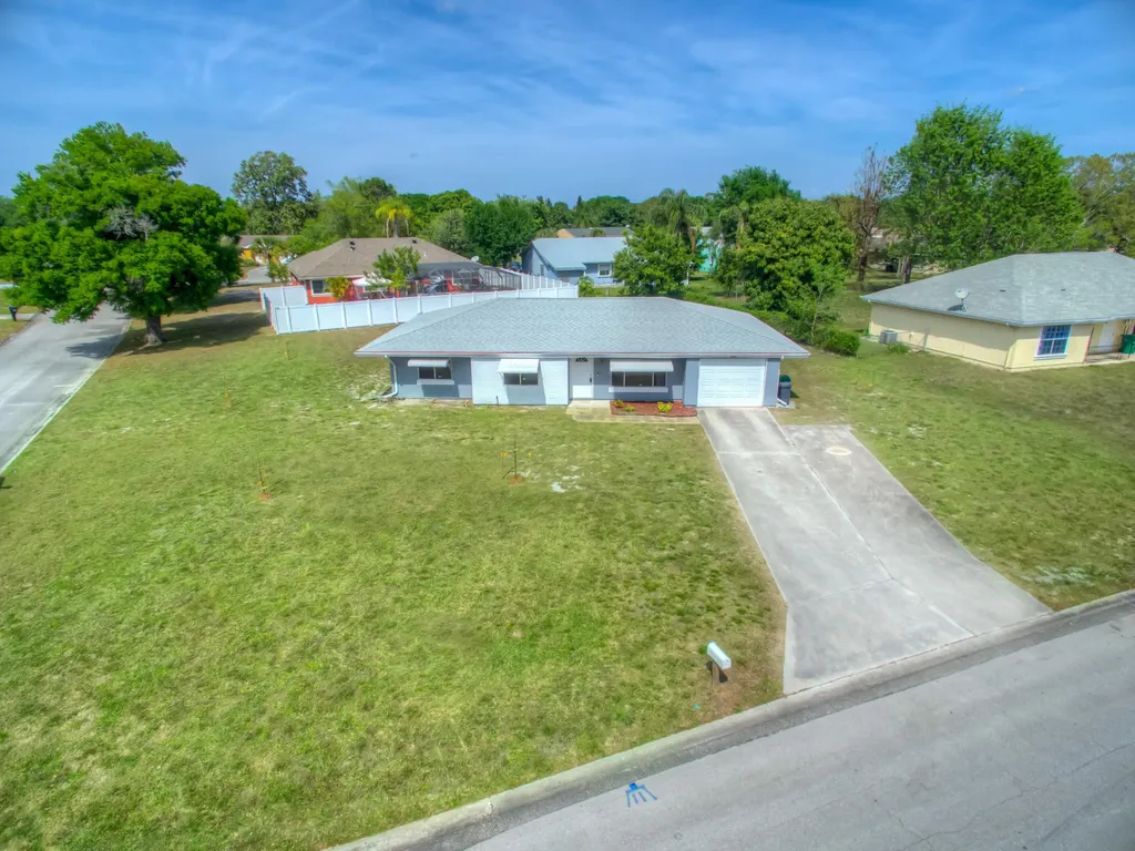 661 SW Everett Court Port St Lucie FL 34953