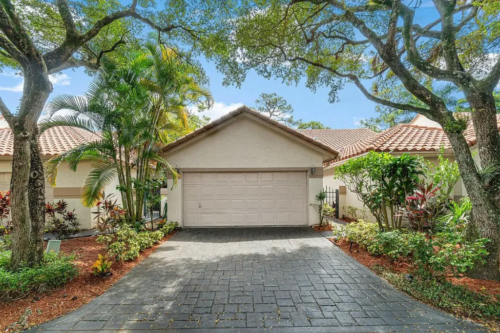 5238 Majorca Club Drive Boca Raton FL 33486