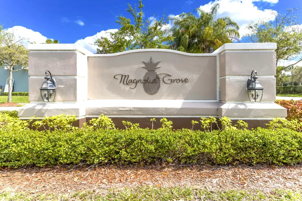 732 Belle Grove Lane Royal Palm Beach FL 33411