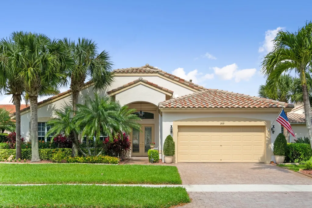 209 NW Mistral Court Port St Lucie FL 34986