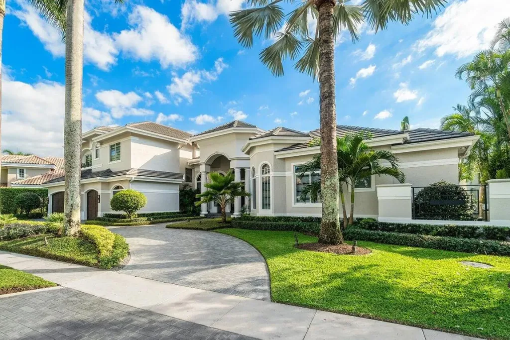3420 Windsor Place Boca Raton FL 33496