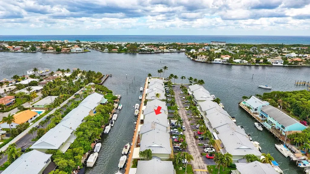 731 NE 12th Terrace Boynton Beach FL 33435