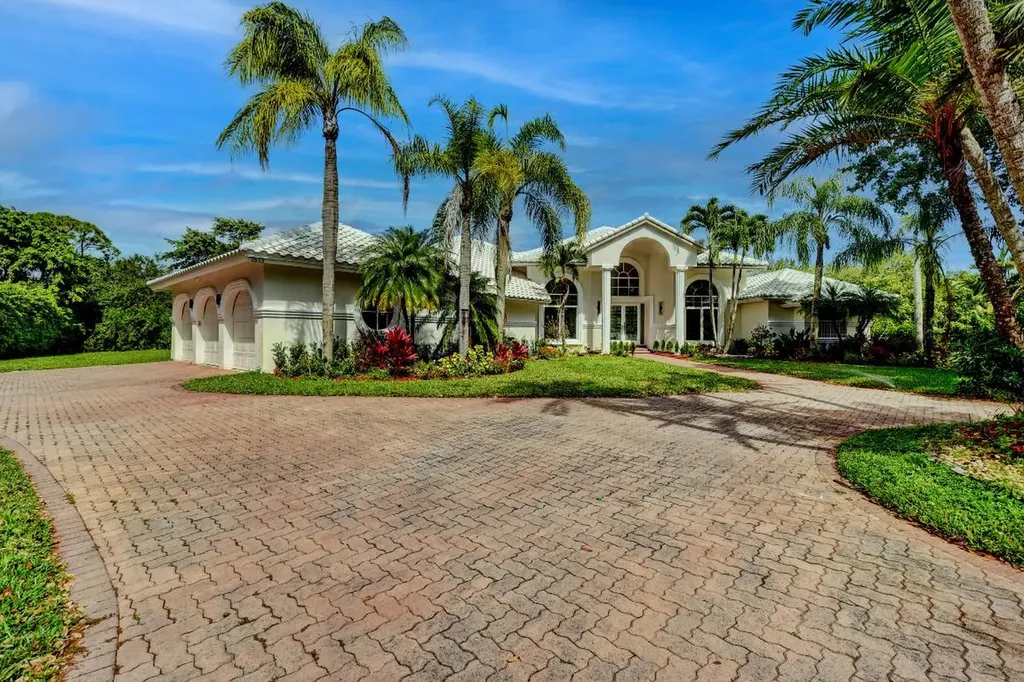 7513 NW 47th Drive Coral Springs FL 33067