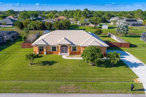 125 SW Saratoga Avenue Port St Lucie FL 34953
