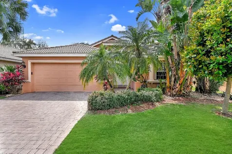 6968 Viale Elizabeth Delray Beach FL 33446