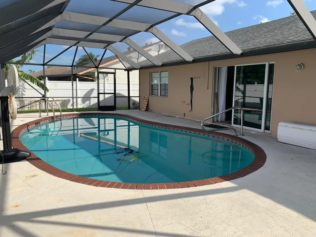 9610 Richmond Circle Boca Raton FL 33434