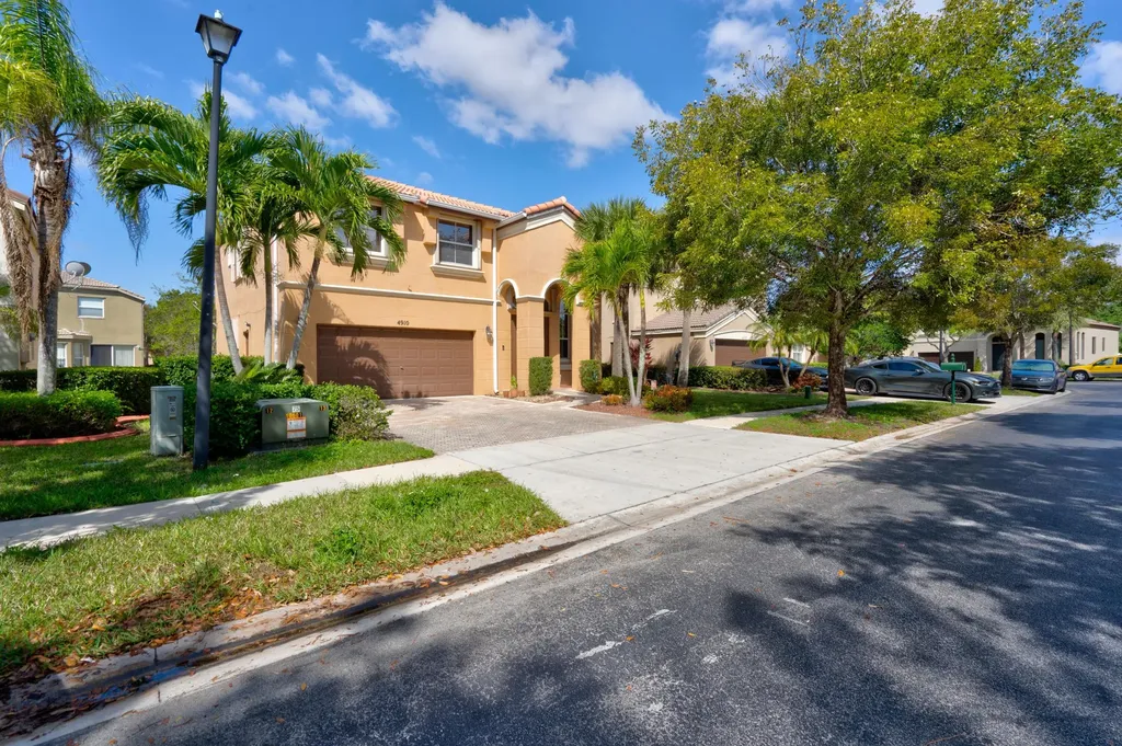 4910 SW 163rd Avenue Miramar FL 33027