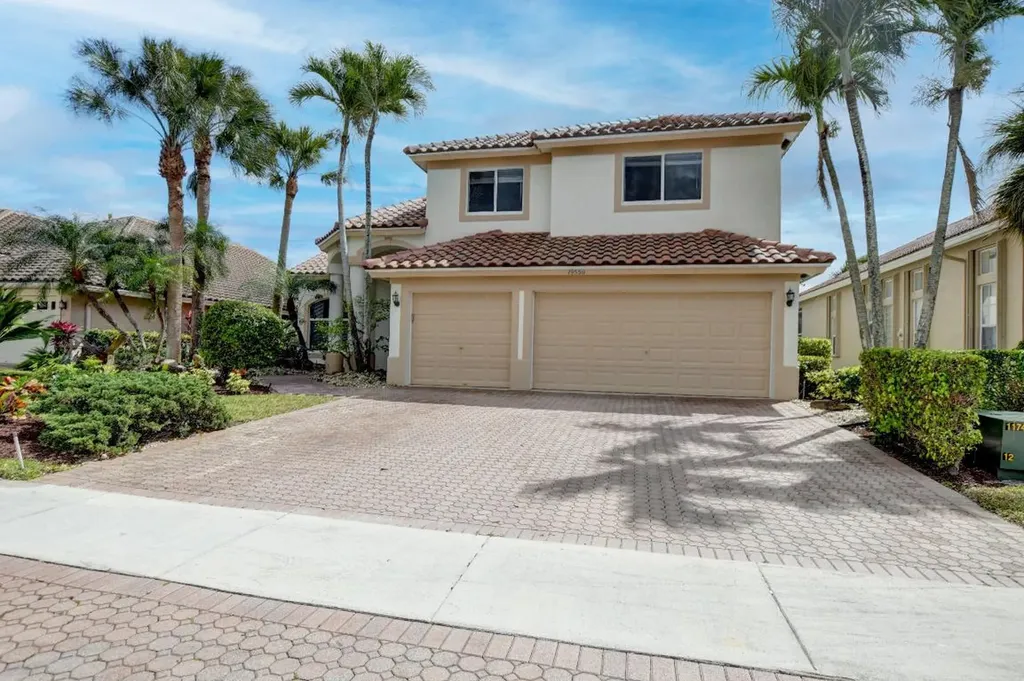 19550 Dinner Key Drive Boca Raton FL 33498