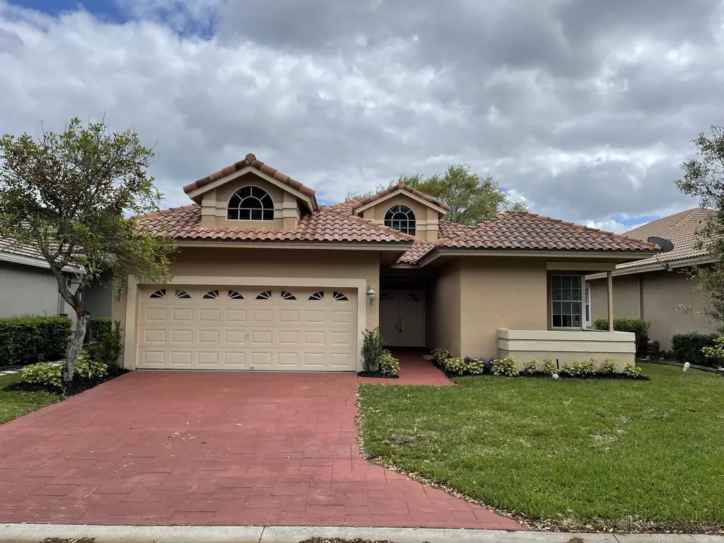 11802 Highland Place Coral Springs FL 33071
