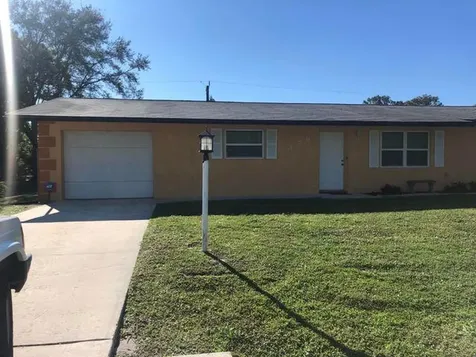 356 SE Yardley Terrace Port St Lucie FL 34983