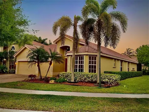 19500 Estuary Drive Boca Raton FL 33498