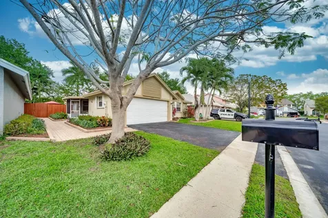 12125 NW 33rd Street Sunrise FL 33323