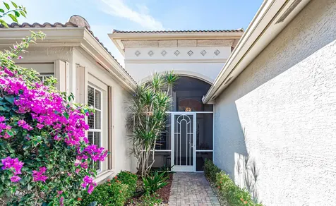 8699 Tierra Lago Cove Lake Worth FL 33467