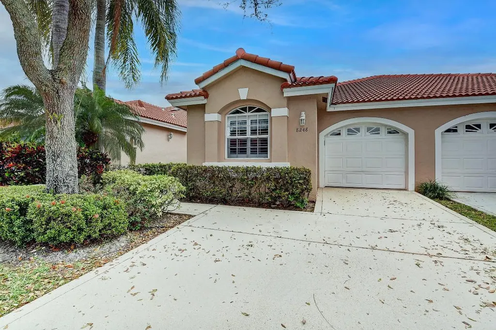 8248 Via Bella Boca Raton FL 33496