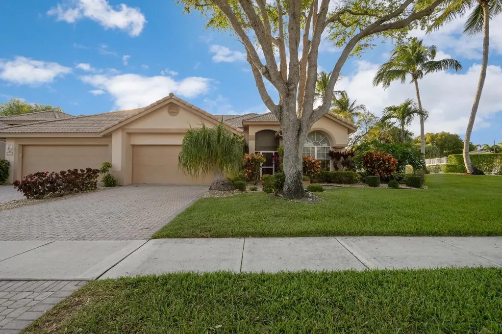 8988 Shoal Creek Lane Boynton Beach FL 33472
