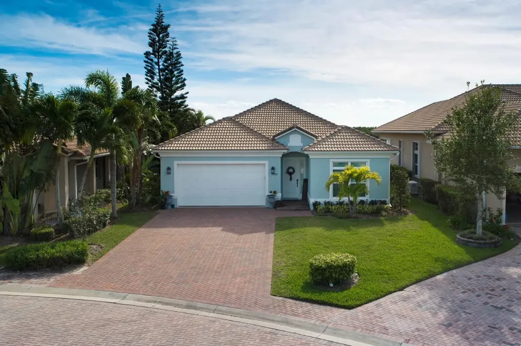 1828 Wildcat Cove Hutchinson Island FL 34949