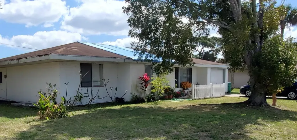 167 SE Floresta Drive Port St Lucie FL 34983